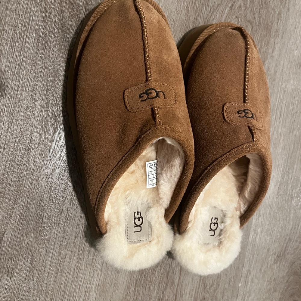 UGG Disquette Suede Sheepskin Slip-On Slipper Size 7 Tan Platform Slippers - Picture 3 of 7